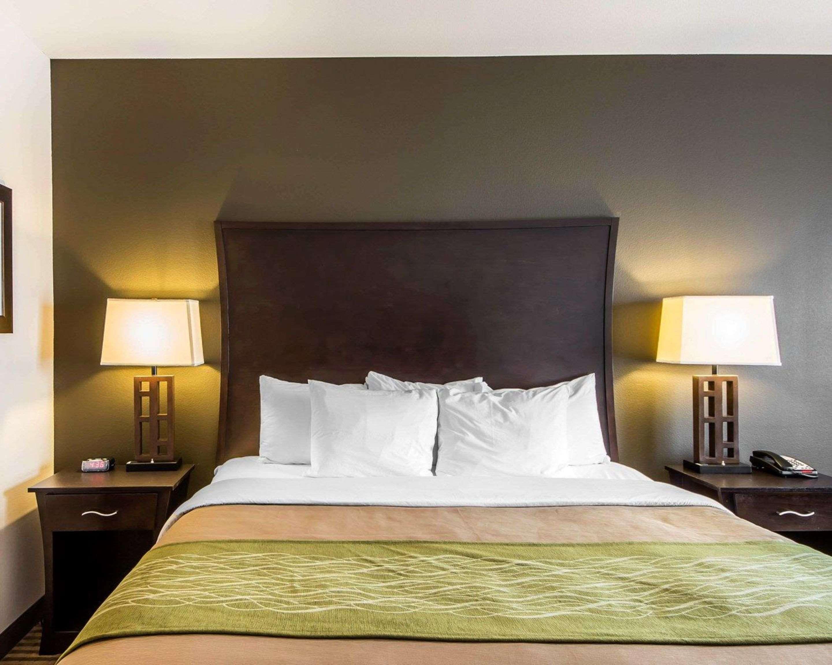 Comfort Inn & Suites Альва Экстерьер фото