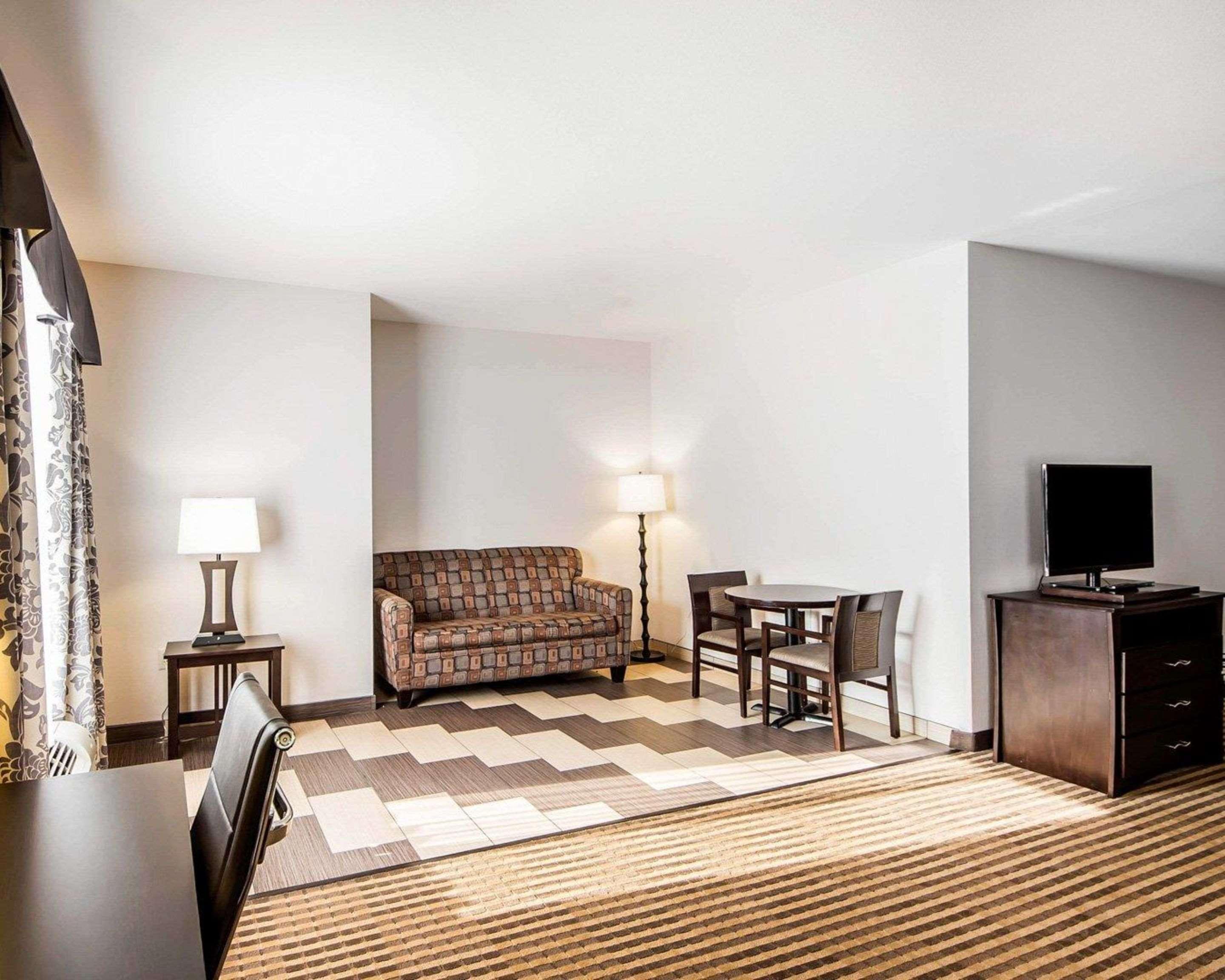 Comfort Inn & Suites Альва Экстерьер фото