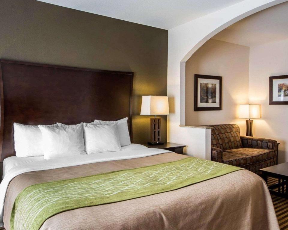 Comfort Inn & Suites Альва Экстерьер фото