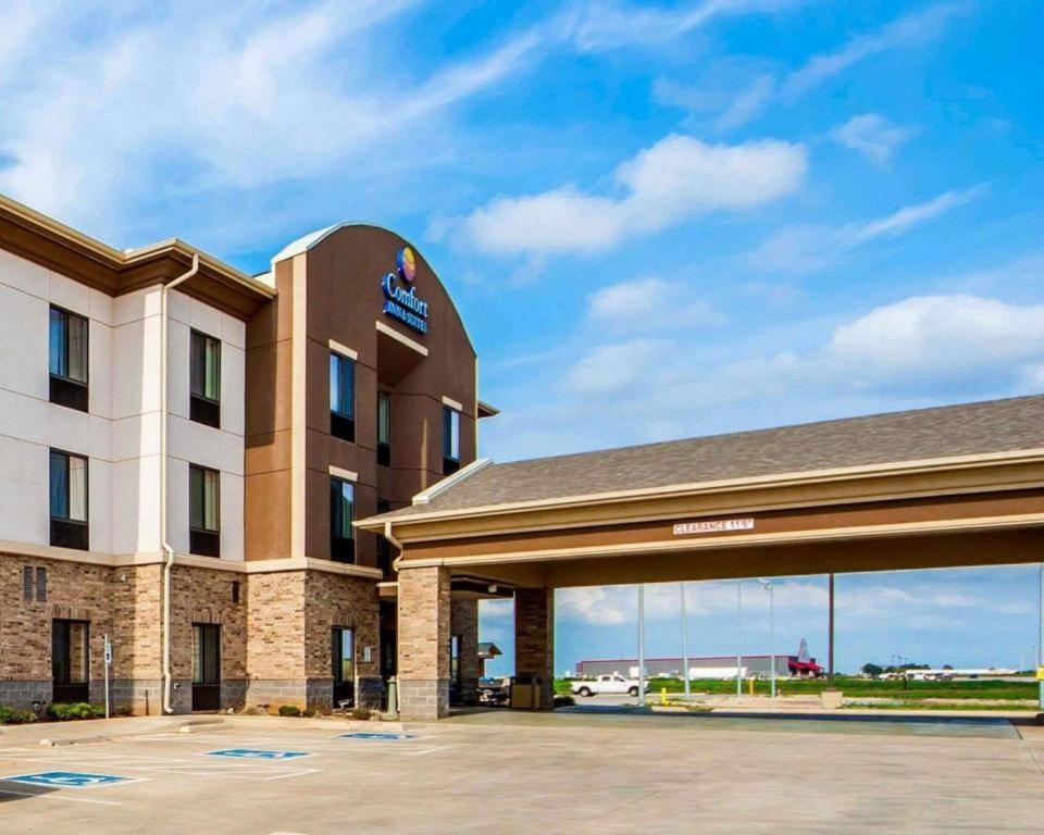 Comfort Inn & Suites Альва Экстерьер фото