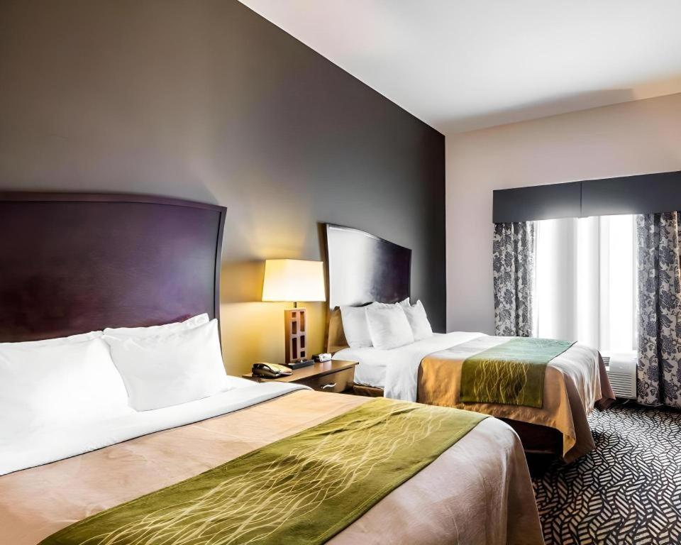 Comfort Inn & Suites Альва Экстерьер фото