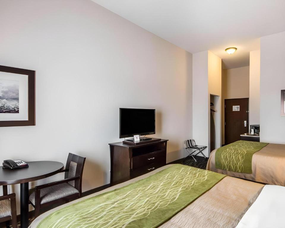 Comfort Inn & Suites Альва Экстерьер фото